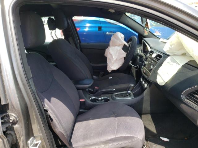 Photo 5 from auction – 2012 CHRYSLER 200 TOURIN with VIN 1C3CCBBB2CN221769
