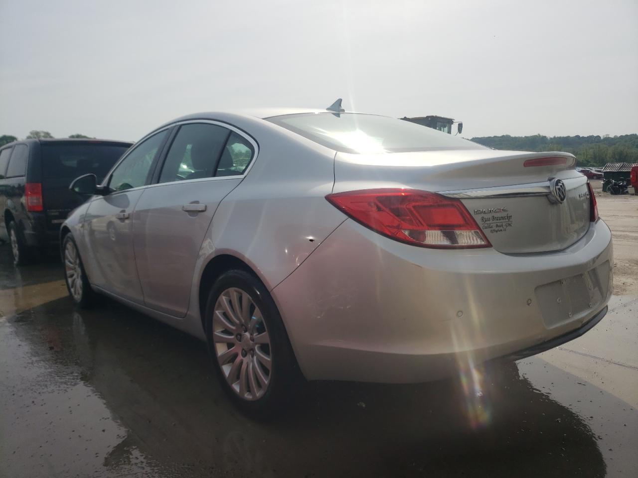 Photo 3 from auction – 2011 BUICK REGAL CXL with VIN W04GR5EC3B1003423