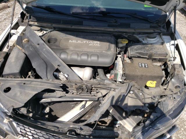 Photo 7 from auction – 2016 CHRYSLER 200 LIMITE with VIN 1C3CCCAB7GN136441