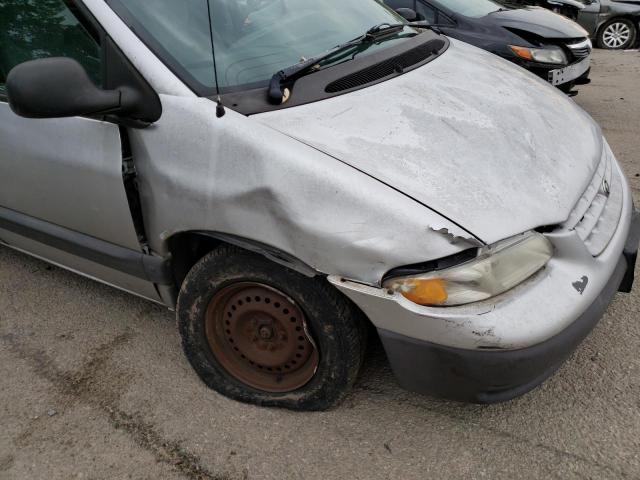 Photo 9 from auction – 2000 CHRYSLER GRAND VOYA with VIN 1C4GJ44G2YB697505