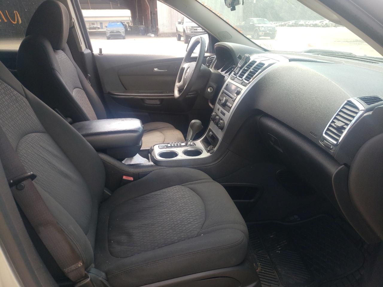 Photo 5 from auction – 2010 GMC ACADIA SL with VIN 1GKLRKED9AJ227553