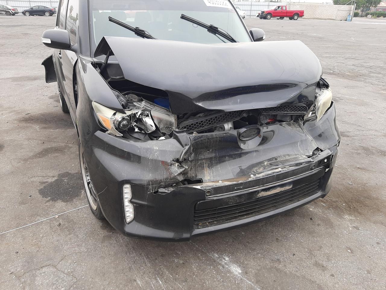 Photo 19 from auction – 2014 TOYOTA SCION XB with VIN JTLZE4FE8EJ052906