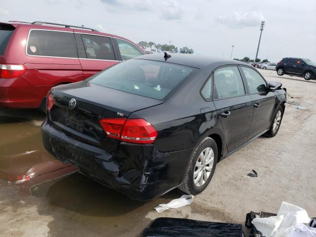 Photo 4 from auction – 2014 VOLKSWAGEN PASSAT S with VIN 1VWAS7A30EC108332