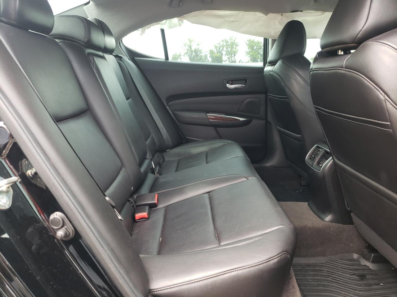 Photo 6 from auction – 2015 ACURA TLX TECH with VIN 19UUB1F53FA005962