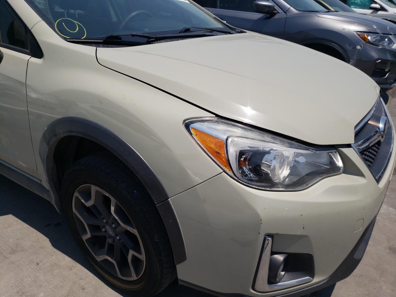 Photo 9 from auction – 2016 SUBARU CROSSTREK with VIN JF2GPANC8G8219935