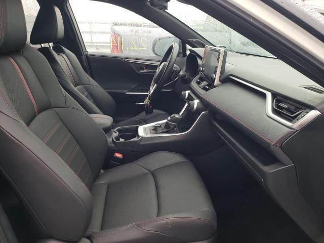 Photo 5 from auction – 2021 TOYOTA RAV4 PRIME with VIN JTMFB3FV5MD016945