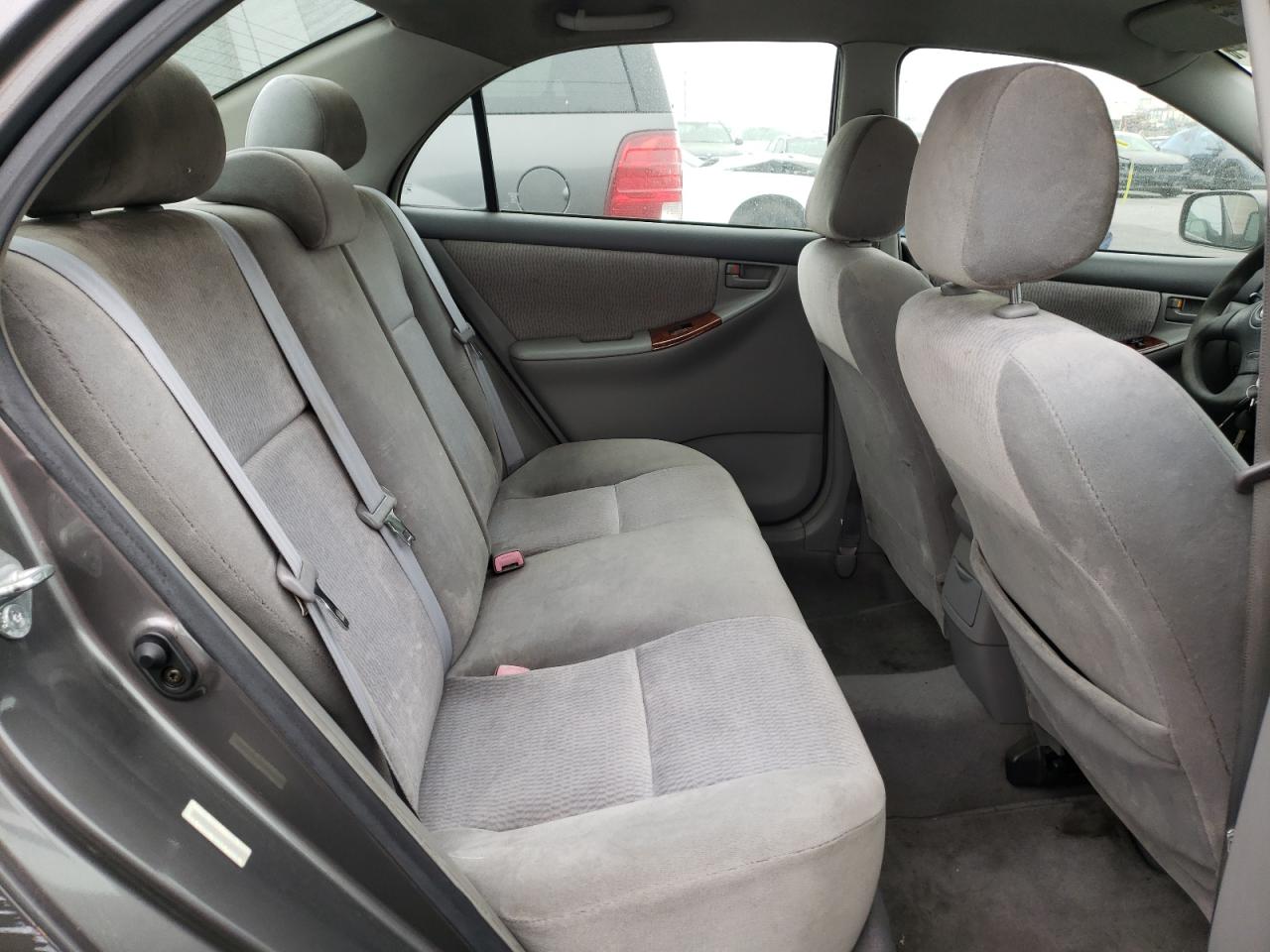 Photo 6 from auction – 2006 TOYOTA COROLLA CE with VIN 1NXBR32E86Z618950