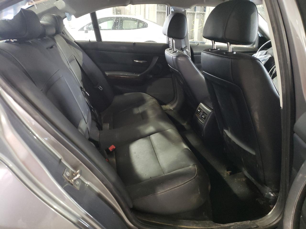 Photo 6 from auction – 2011 BMW 335 XI with VIN WBAPL5C54BA916975