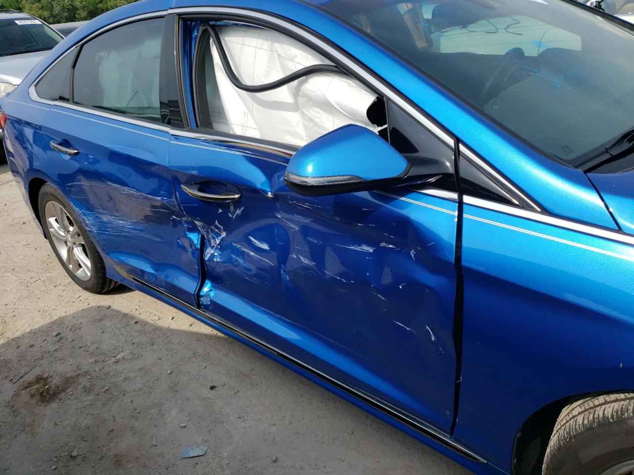 Photo 9 from auction – 2019 HYUNDAI SONATA LIM with VIN 5NPE34AF8KH733474