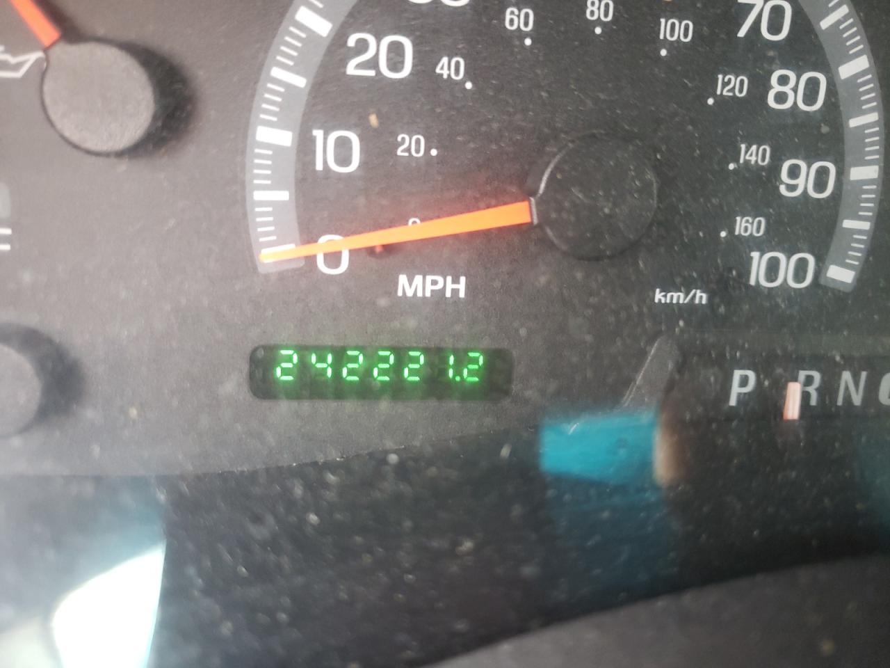 Photo 8 from auction – 2002 FORD F150 with VIN 1FTRX18W32KD72733
