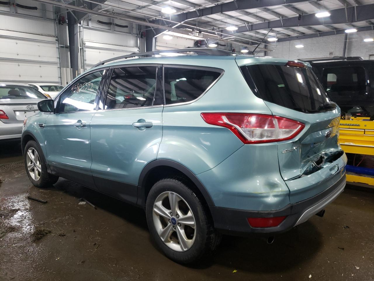 Photo 3 from auction – 2013 FORD ESCAPE SE with VIN 1FMCU9GX5DUB83267