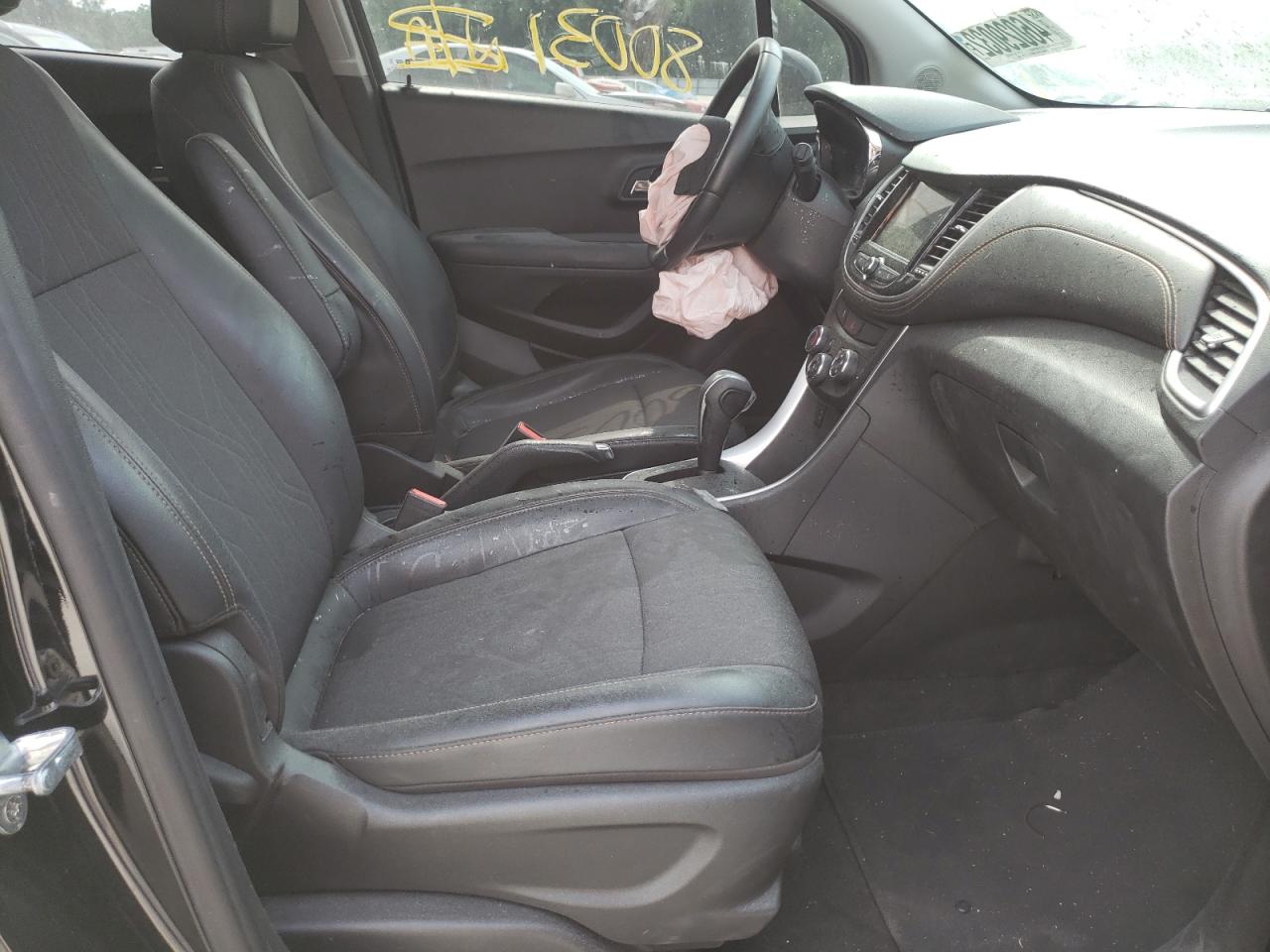 Photo 5 from auction – 2019 CHEVROLET TRAX 1LT with VIN KL7CJLSB8KB827615