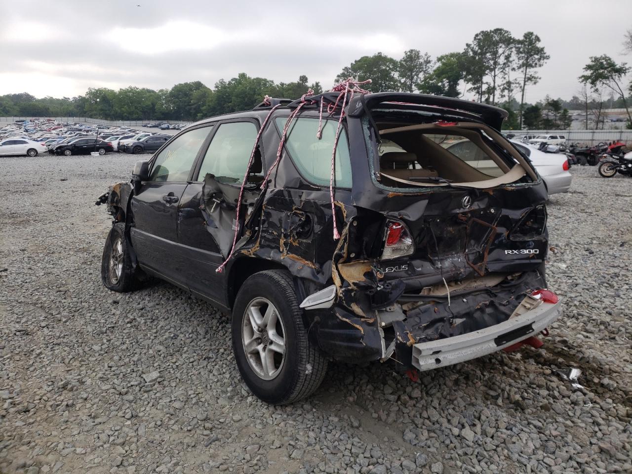 Photo 3 from auction – 2001 LEXUS RX 300 with VIN JTJHF10U710205212