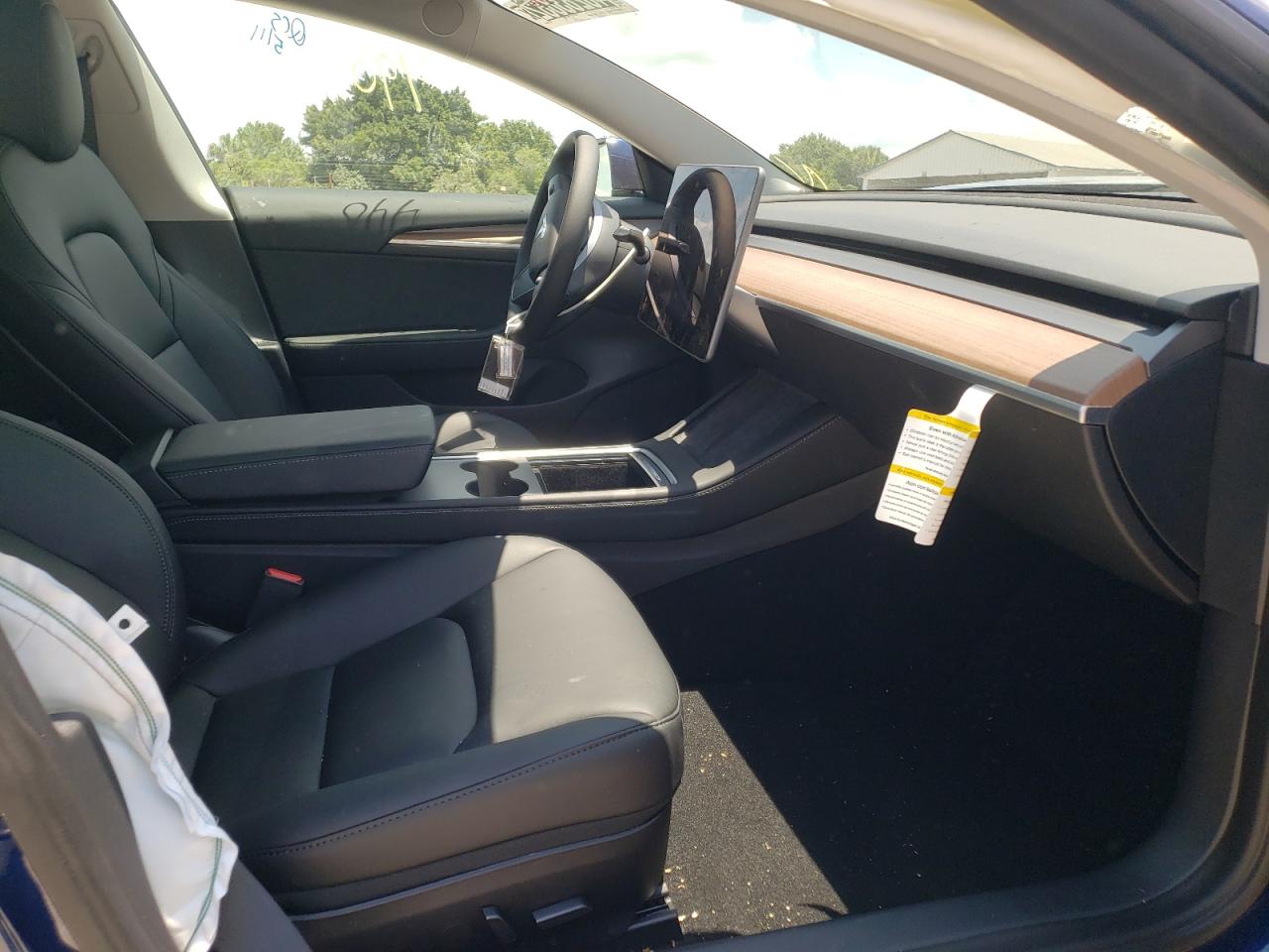 Photo 19 from auction – 2022 TESLA MODEL 3 with VIN 5YJ3E1EA0NF189974