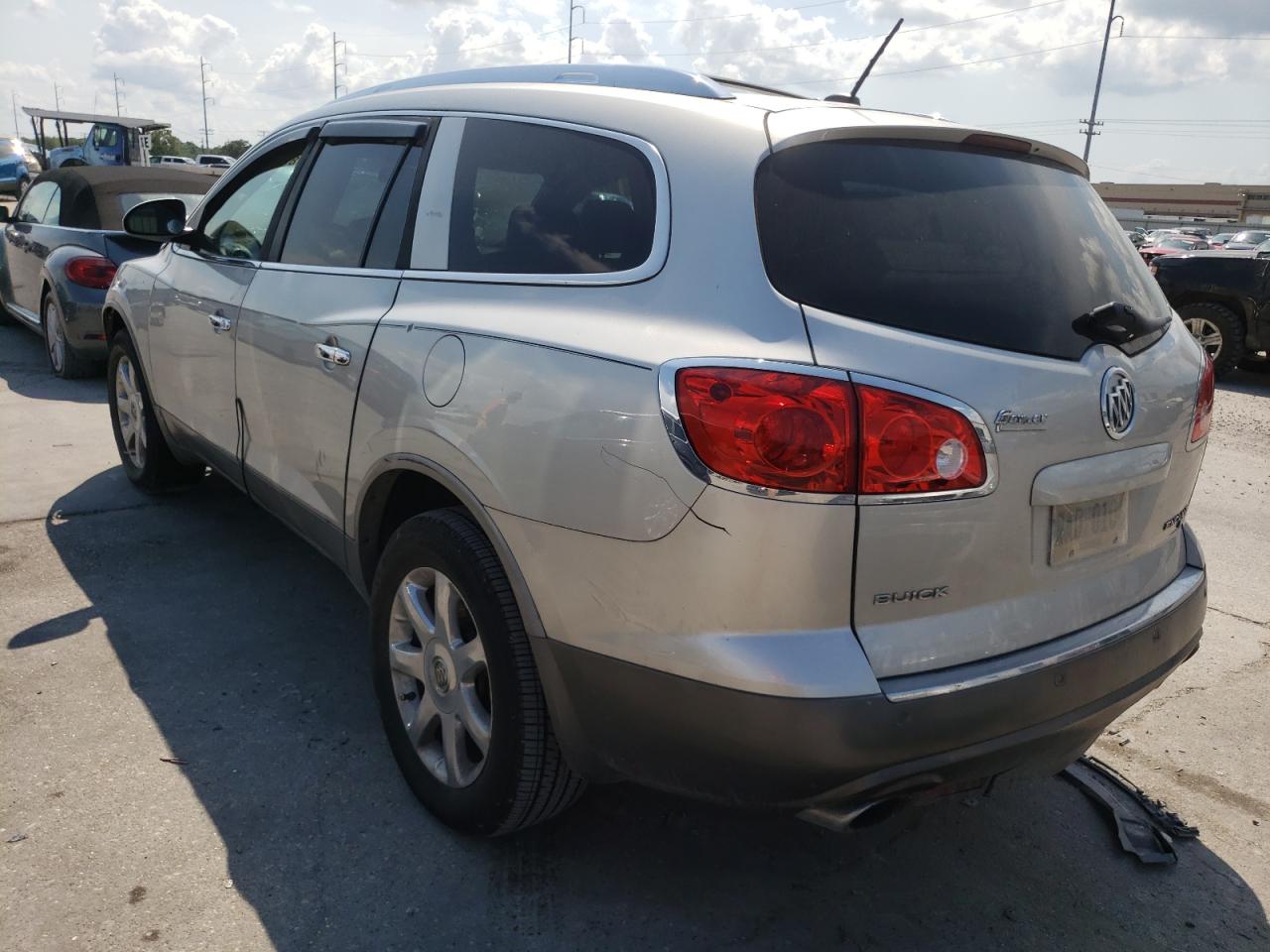Photo 3 from auction – 2008 BUICK ENCLAVE CX with VIN 5GAEV23728J102435