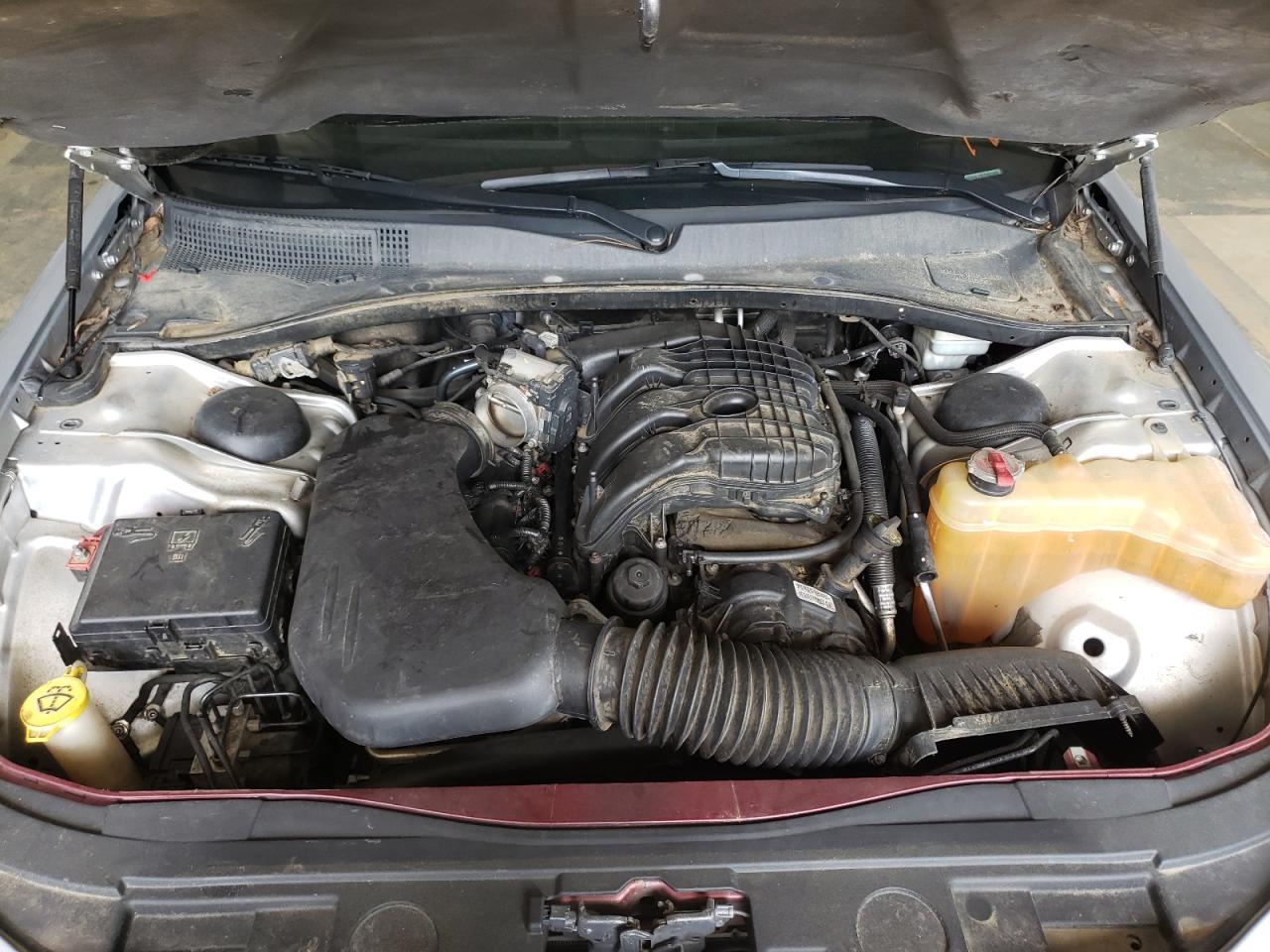 Photo 7 from auction – 2012 CHRYSLER 300 LIMITE with VIN 2C3CCACG7CH308872