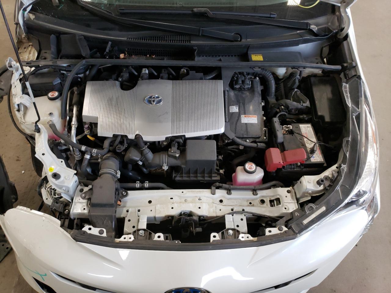 Photo 7 from auction – 2017 TOYOTA PRIUS with VIN JTDKARFU2H3047903