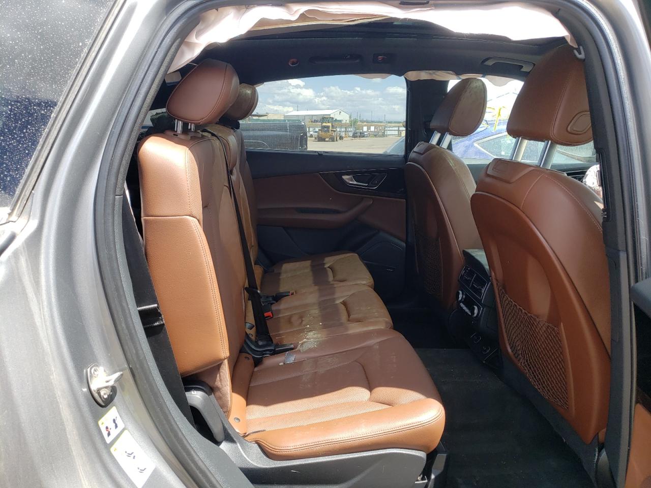 Photo 6 from auction – 2017 AUDI Q7 PREMIUM with VIN WA1LAAF70HD033065