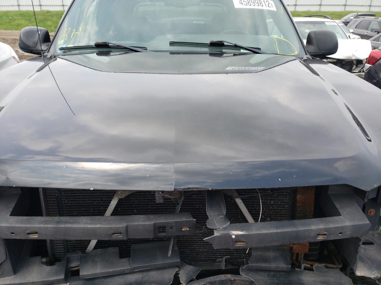 Photo 7 from auction – 2002 CHEVROLET AVALANCHE with VIN 3GNEK13T22G144893