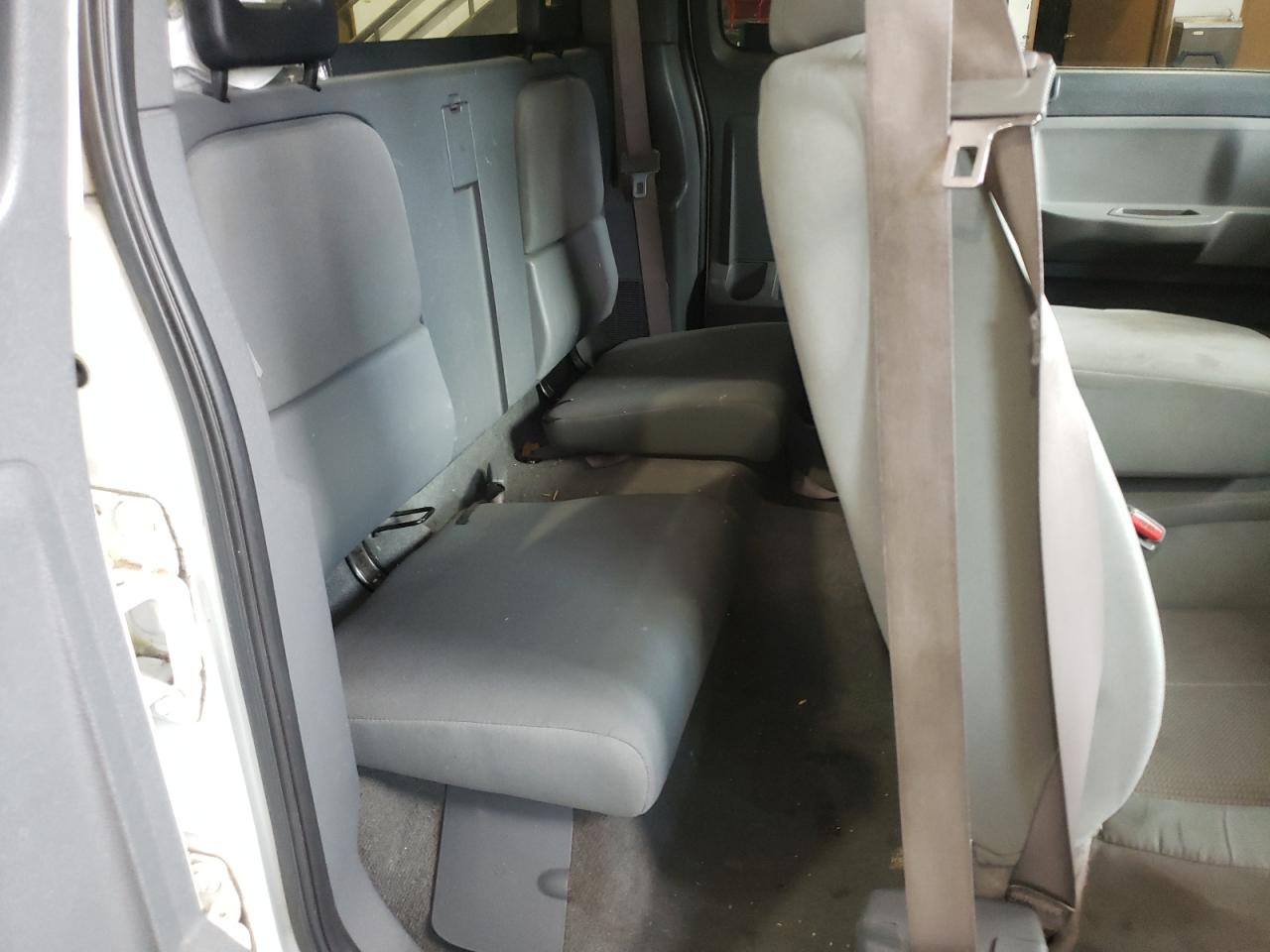 Photo 6 from auction – 2005 DODGE DAKOTA ST with VIN 1D7HE22K85S138868