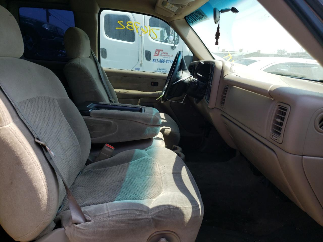 Photo 19 from auction – 2001 CHEVROLET SILVERADO with VIN 1GCEC19VX1Z156447