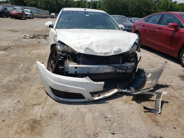 Photo 9 from auction – 2010 PONTIAC G6 with VIN 1G2ZA5E00A4113309