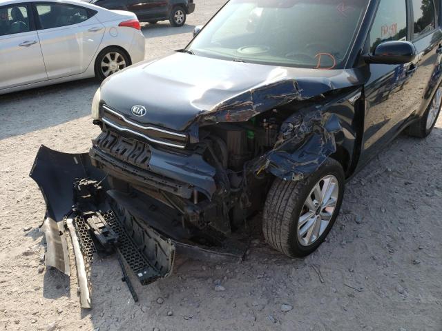 Zdjęcie 9 z aukcji – 2017 KIA SOUL + z VIN KNDJP3A57H7422300