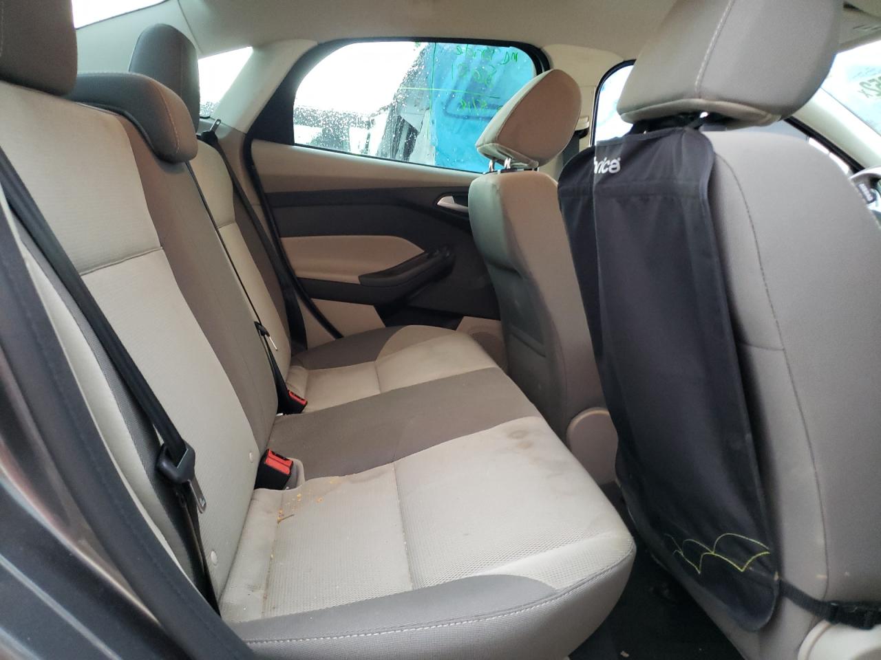 Photo 6 from auction – 2013 FORD FOCUS SE with VIN 1FADP3F29DL290143