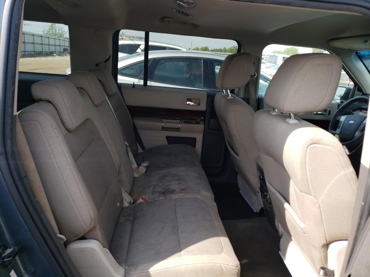 Photo 6 from auction – 2010 FORD FLEX SEL with VIN 2FMGK5CC1ABA98303