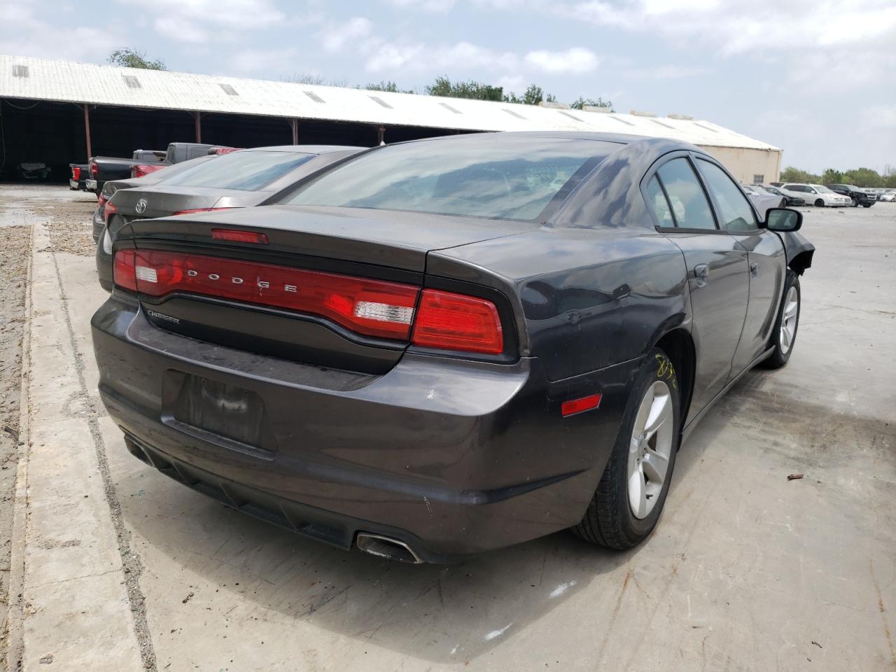 Photo 4 from auction – 2013 DODGE CHARGER SE with VIN 2C3CDXBG7DH638773