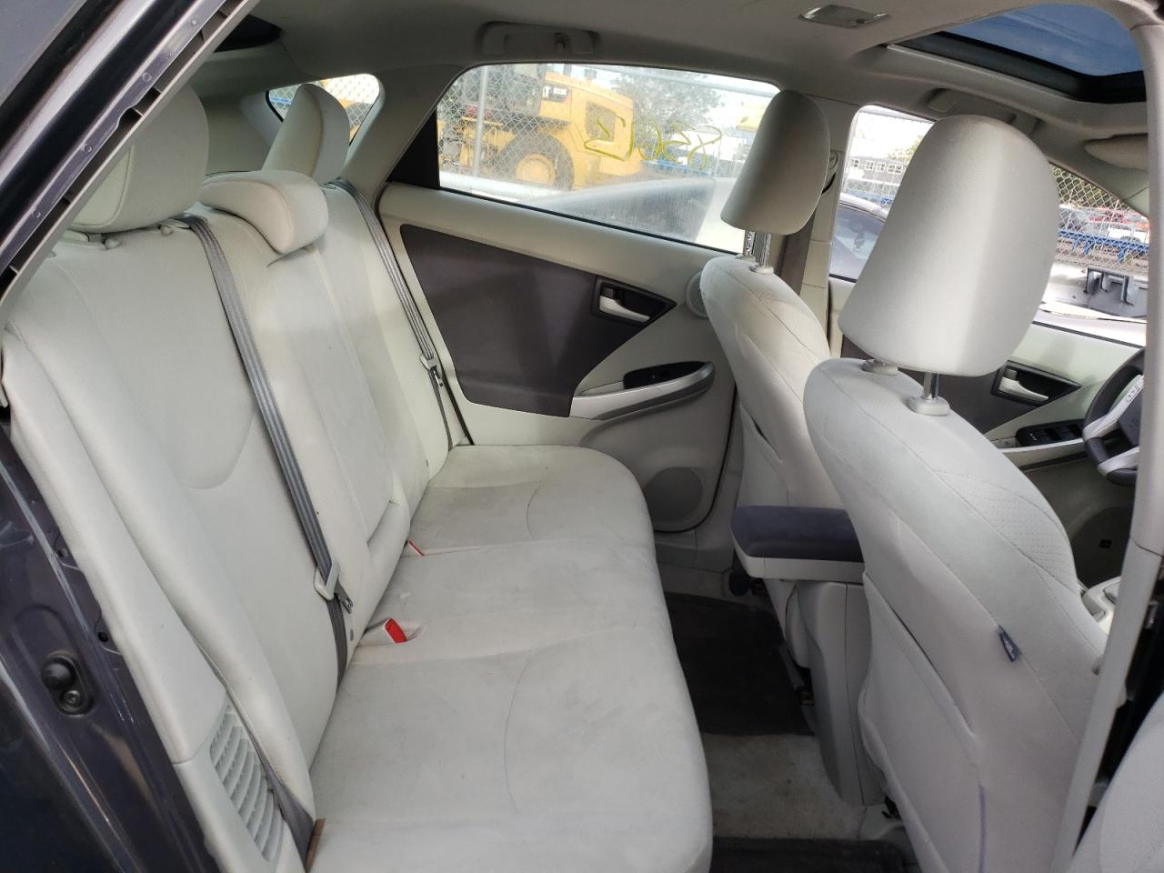 Photo 6 from auction – 2010 TOYOTA PRIUS with VIN JTDKN3DUXA0156198