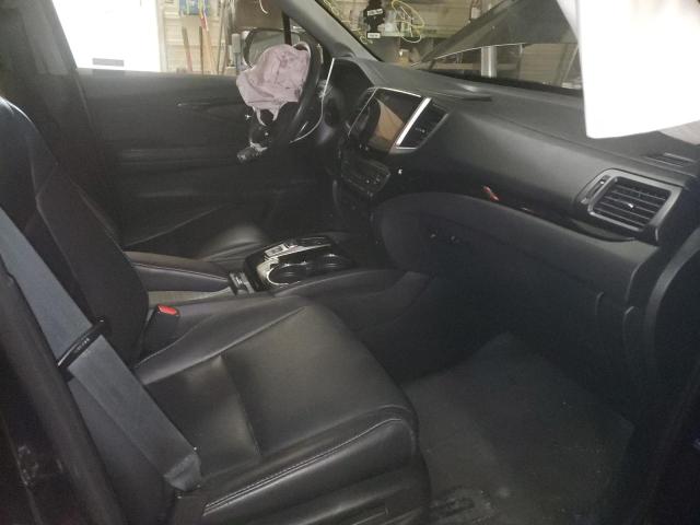 Photo 5 from auction – 2017 HONDA PILOT TOUR with VIN 5FNYF6H97HB099730