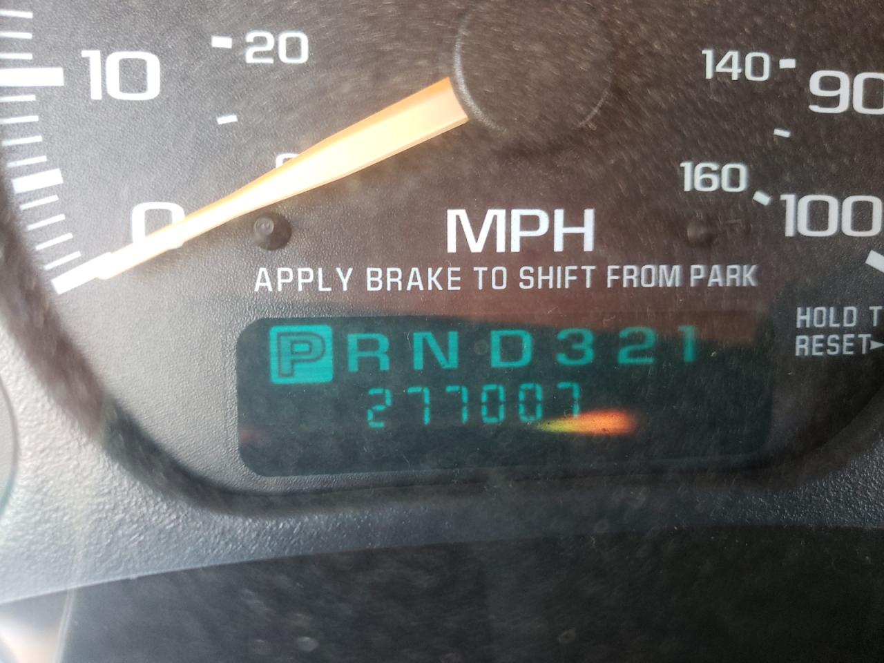 Photo 8 from auction – 2002 CHEVROLET SILVERADO with VIN 1GCGK13U42F210887