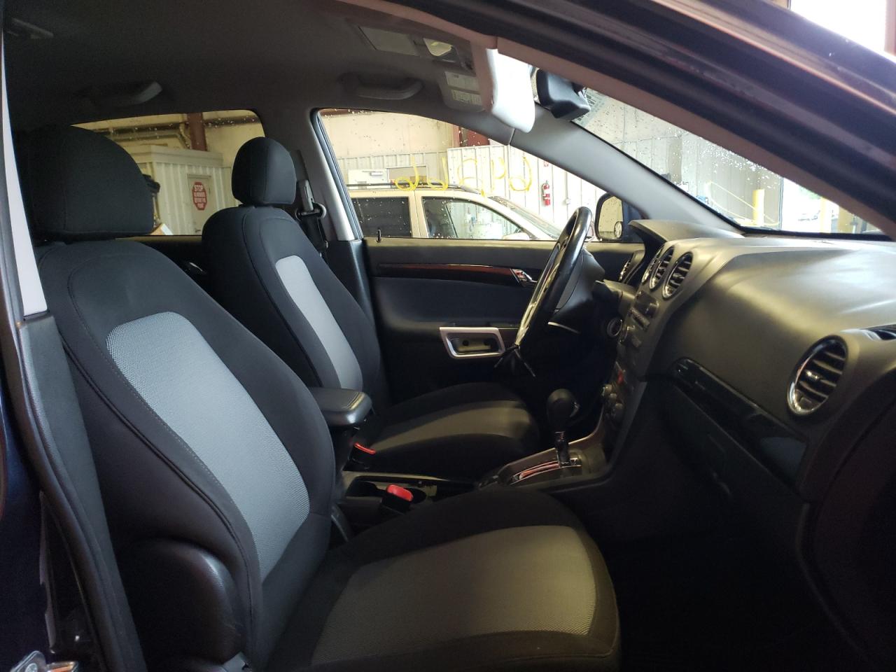 Photo 5 from auction – 2014 CHEVROLET CAPTIVA LS with VIN 3GNAL2EK3ES682154