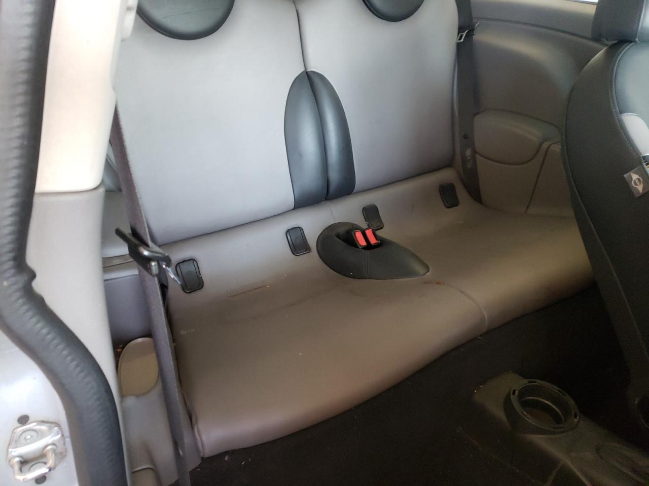 Photo 19 from auction – 2006 MINI COOPER with VIN WMWRC33526TK73971