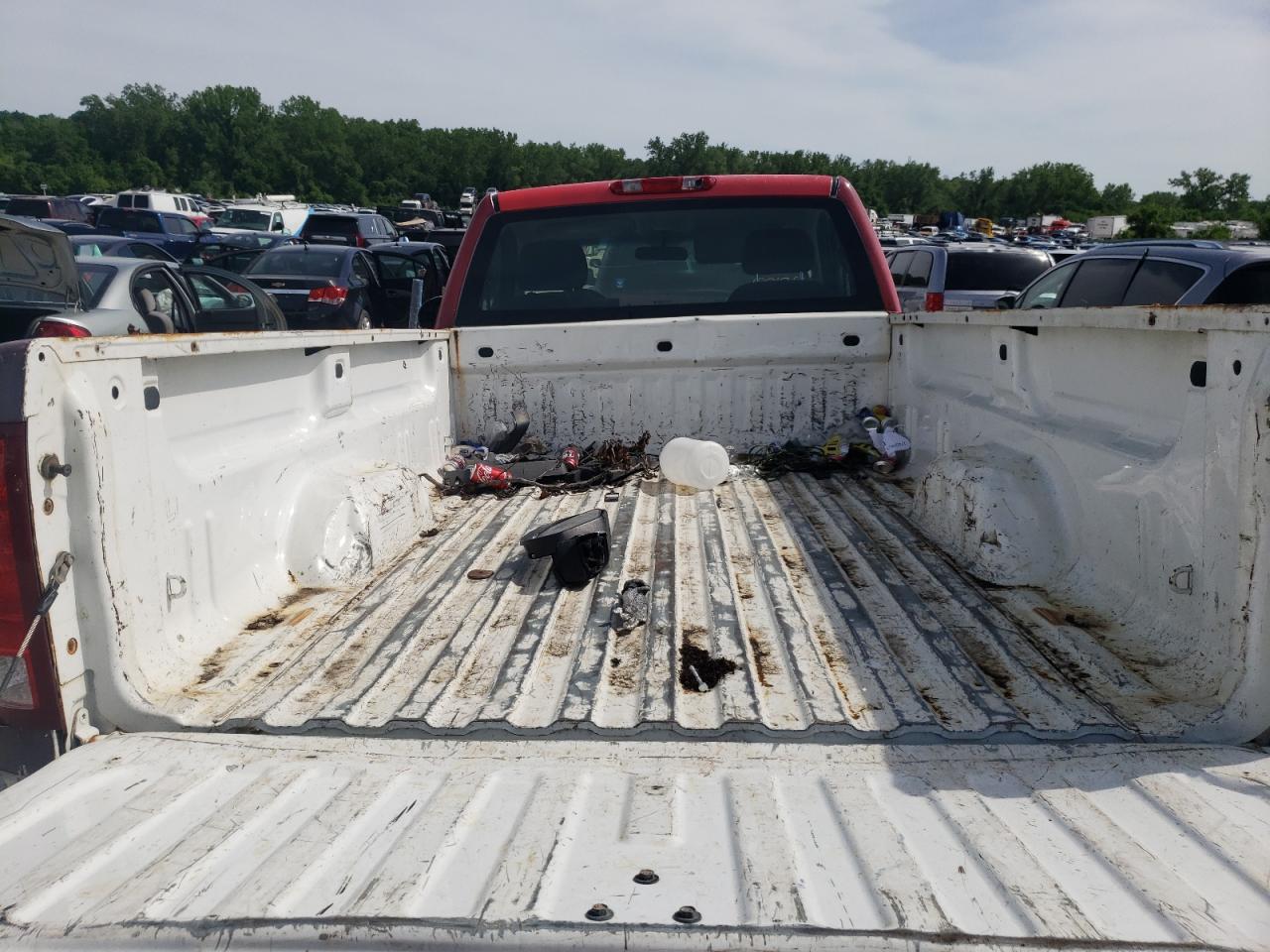Photo 6 from auction – 2008 GMC SIERRA C15 with VIN 1GTEC14C58Z900102