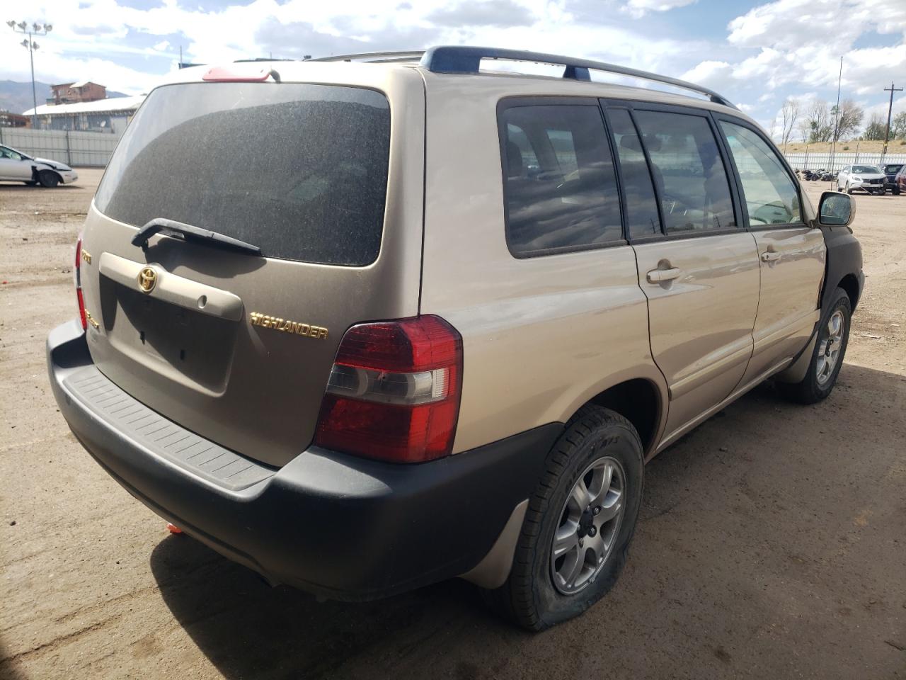 Photo 4 from auction – 2004 TOYOTA HIGHLANDER with VIN JTEEP21A340062434