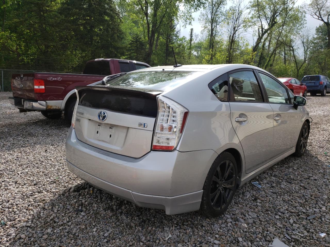 Photo 4 from auction – 2011 TOYOTA PRIUS with VIN JTDKN3DU8B0320968