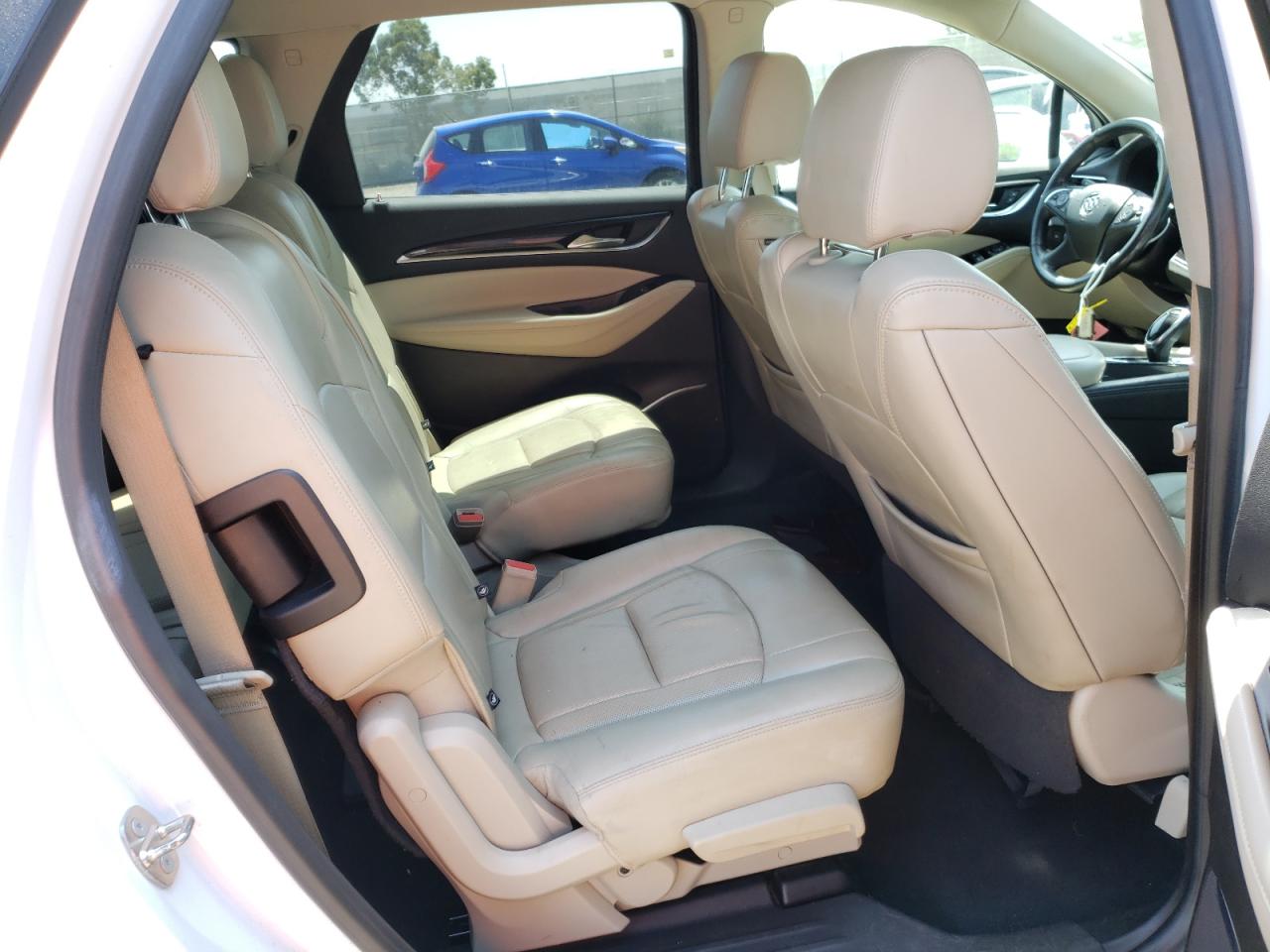 Zdjęcie 6 z aukcji – 2018 BUICK ENCLAVE ES z VIN 5GAEVAKW2JJ173014