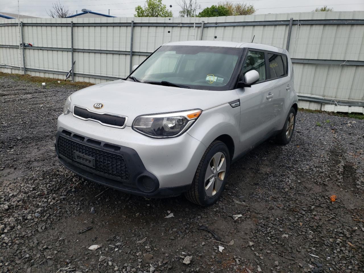 Zdjęcie 2 z aukcji – 2015 KIA SOUL z VIN KNDJN2A28F7769122