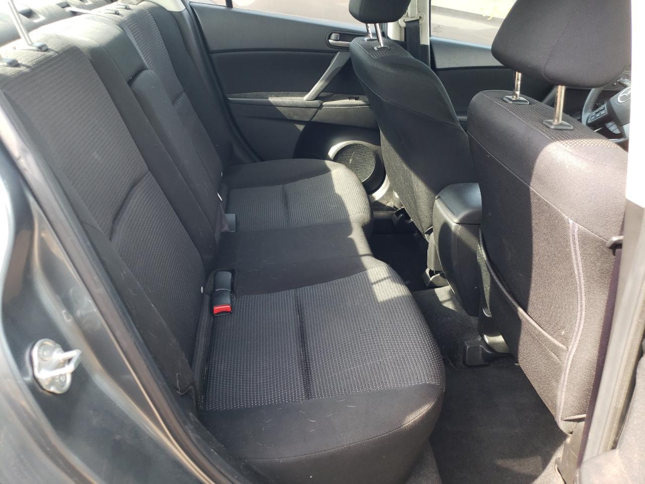 Photo 6 from auction – 2012 MAZDA 3 I with VIN JM1BL1V72C1696645