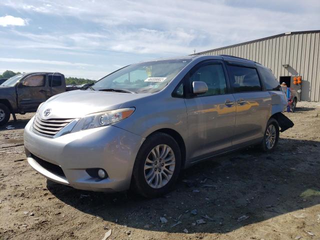 Photo 2 from auction – 2012 TOYOTA SIENNA XLE with VIN 5TDYK3DC0CS196963