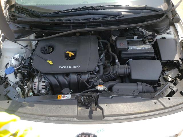 Photo 7 from auction – 2017 KIA FORTE LX with VIN 3KPFK4A7XHE055498