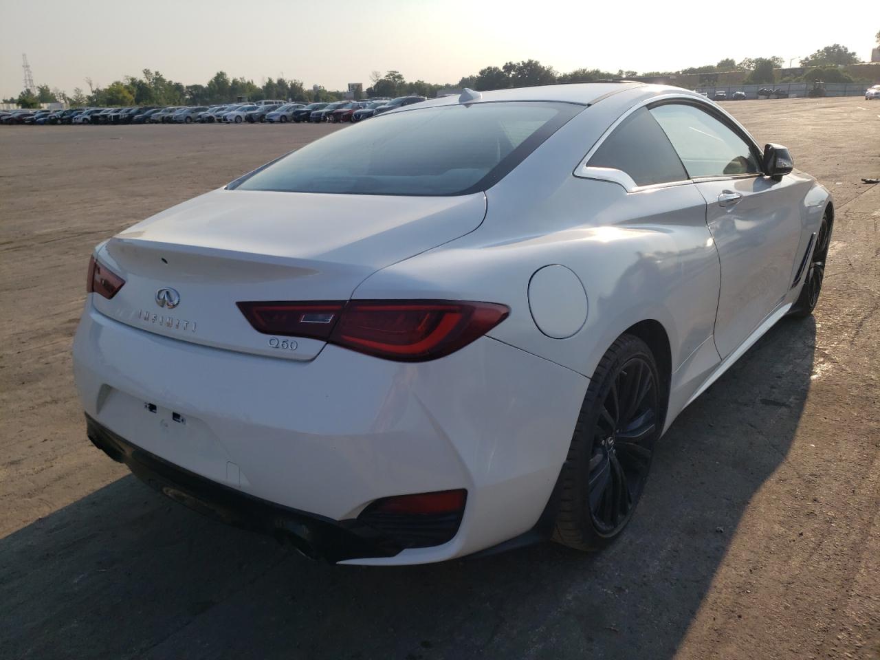 Photo 4 from auction – 2017 INFINITI Q60 PREMIU with VIN JN1EV7EK1HM364087