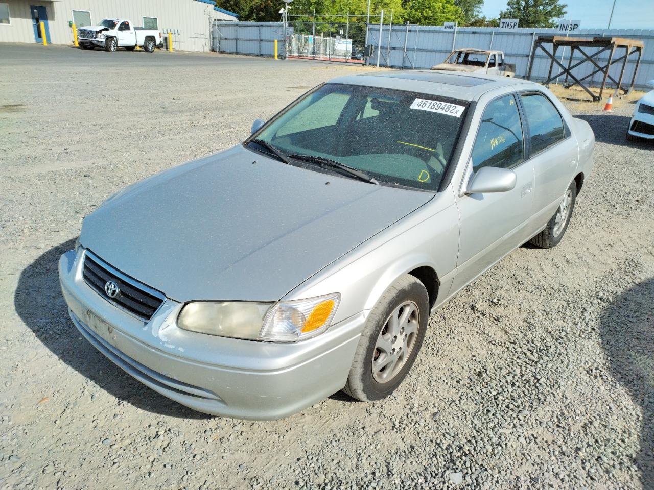 Photo 2 from auction – 2000 TOYOTA CAMRY CE with VIN 4T1BG28K6YU621328
