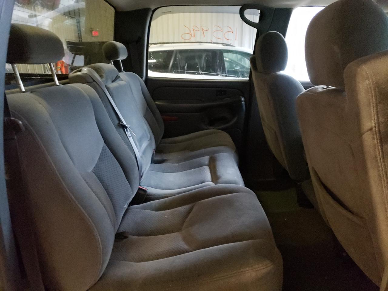 Photo 6 from auction – 2005 CHEVROLET SILVERADO with VIN 2GCEK13T451100545
