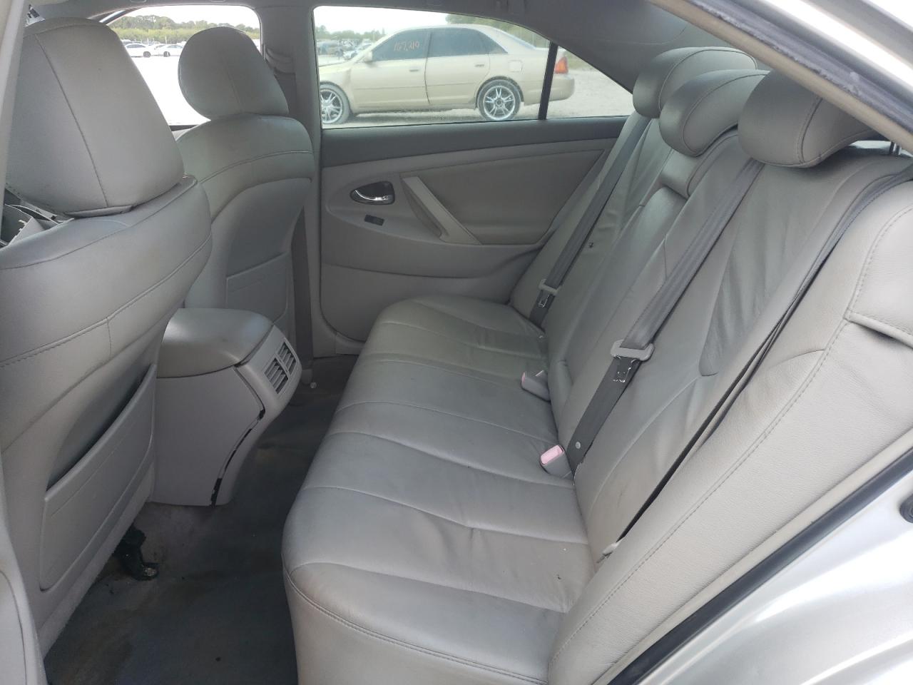 Photo 6 from auction – 2007 TOYOTA CAMRY HYBR with VIN JTNBB46K773025145