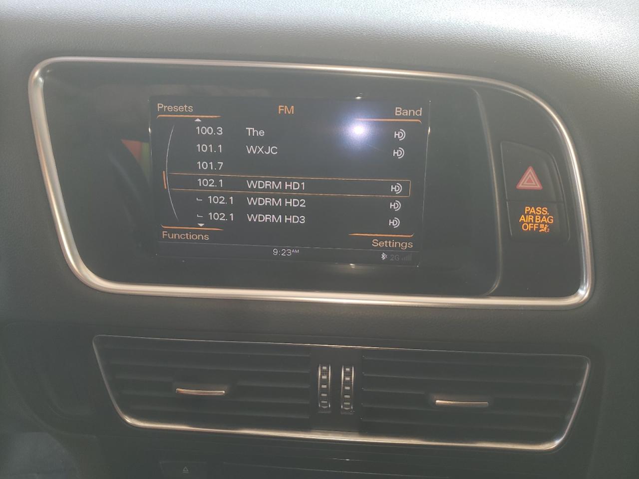 Photo 9 from auction – 2015 AUDI Q5 PREMIUM with VIN WA1LFBFP9FA052056