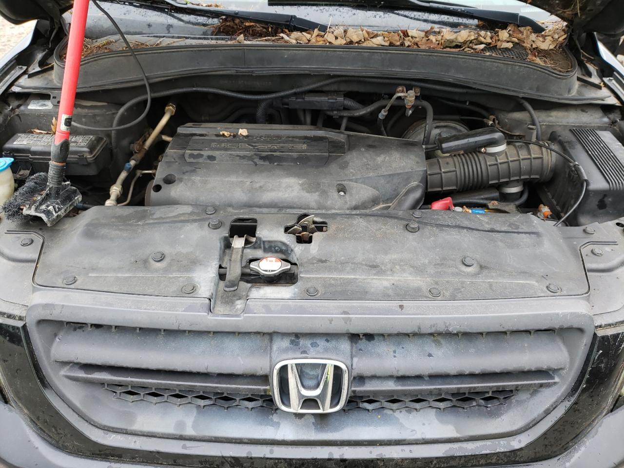Photo 7 from auction – 2004 HONDA PILOT EXL with VIN 2HKYF18534H547652