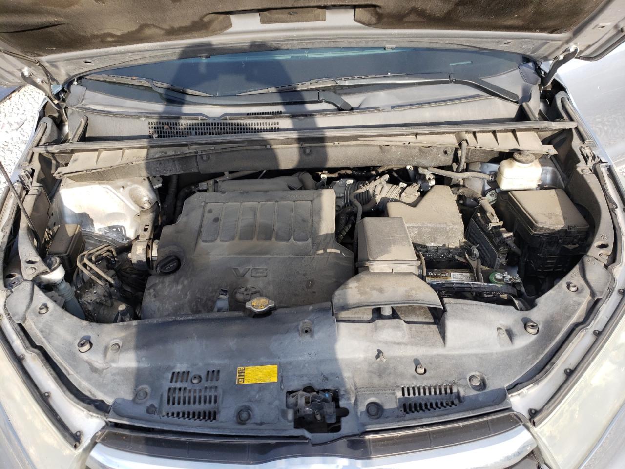 Photo 12 from auction – 2014 TOYOTA HIGHLANDER with VIN 5TDZKRFH1ES032172